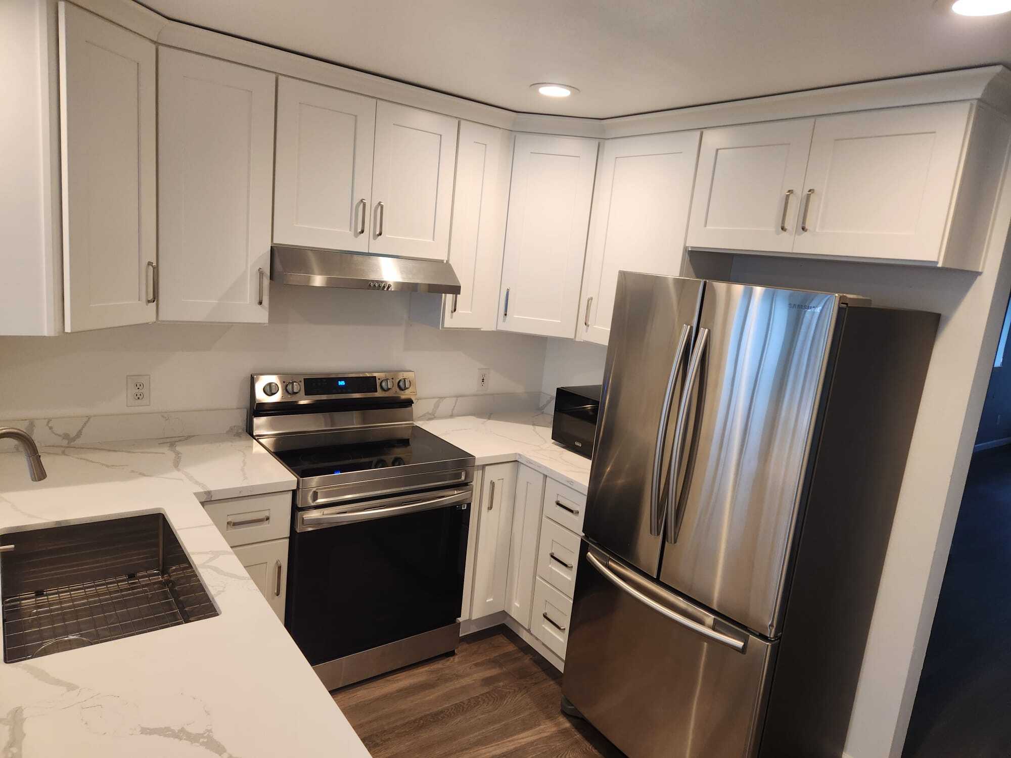 Kitchen - 12406 SE 31st St