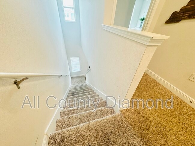 Building Photo - 7478 Shadow Lake Dr