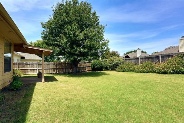 Building Photo - 9208 Chesapeake Ln