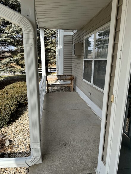 Building Photo - 815 Rockingham Ct