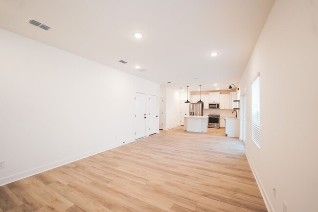 Building Photo - Coming Available!