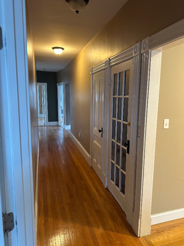 Building Photo - 225 Gibson St