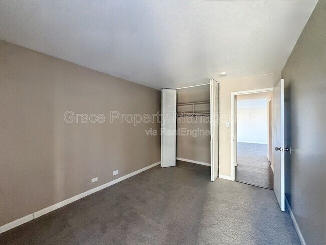 Building Photo - 407 Eudora St