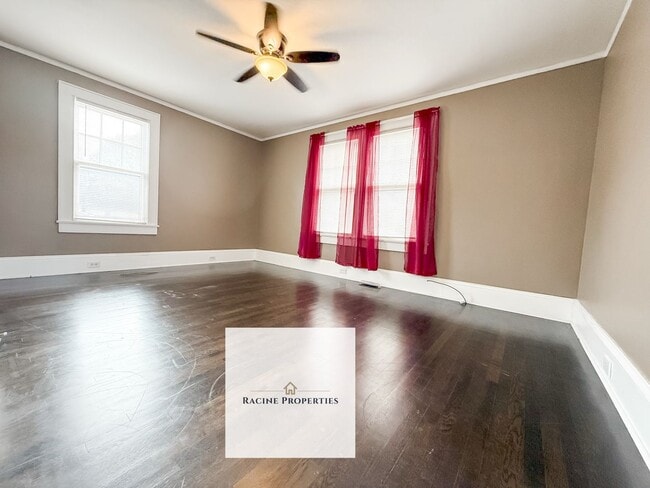 Building Photo - Charming Three Bedroom Home in Inman, SC