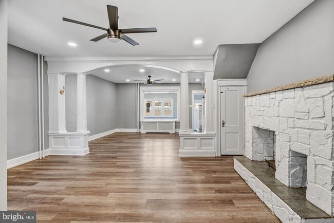 Building Photo - 3045 Weikel St