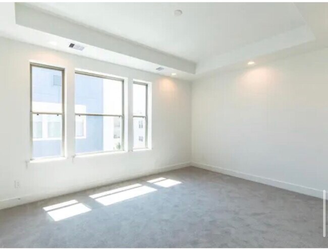 Building Photo - 2208 McGowen St