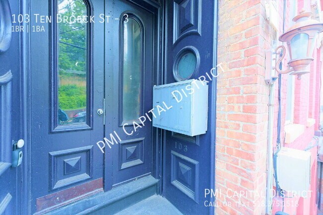 Building Photo - 103 Ten Broeck St