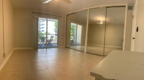 Building Photo - 3915 S Flagler Dr