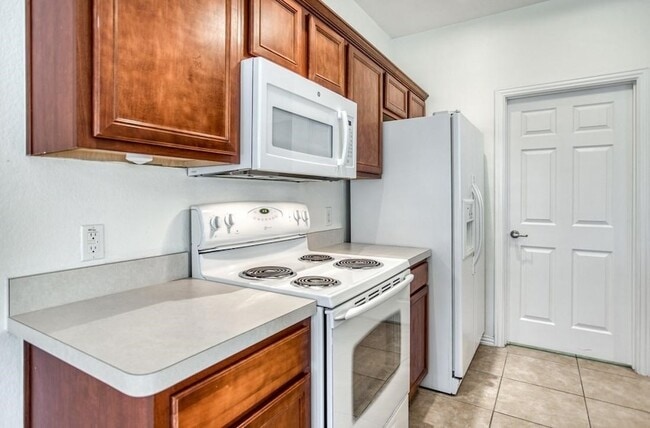 Building Photo - 3301 Paisano Trail