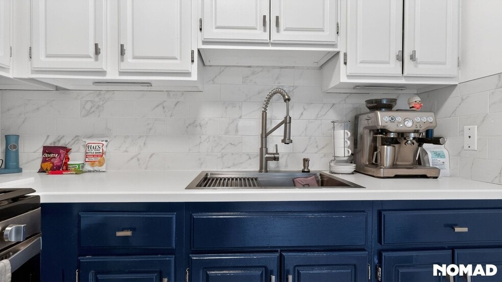 Building Photo - 1615 St Marks Ave