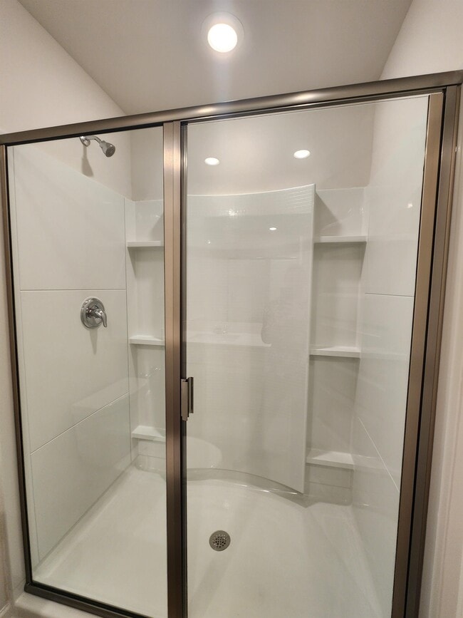 Building Photo - 2603 Comanche Ct