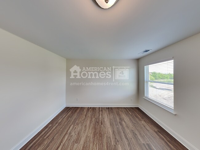 Building Photo - 3012 Lucky Lane