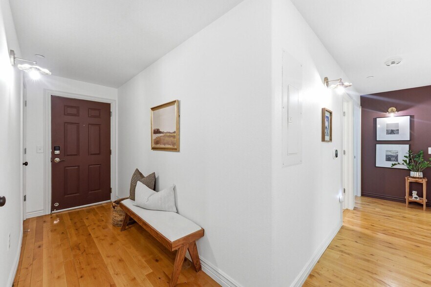 Building Photo - 1174 E 3300 S
