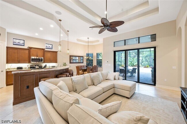 Building Photo - 6255 Brunello Ln