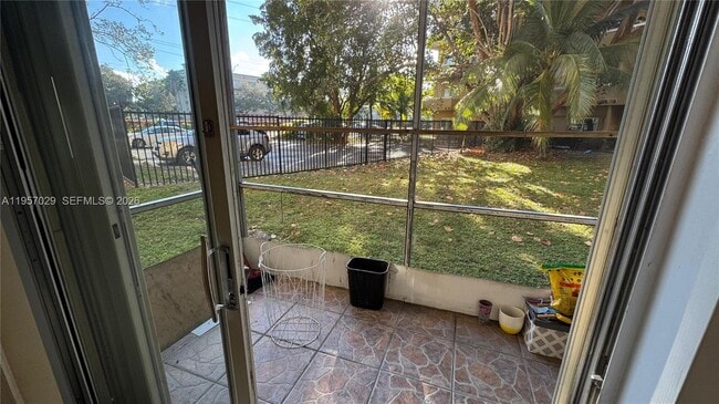 Building Photo - 4111 Stirling Rd