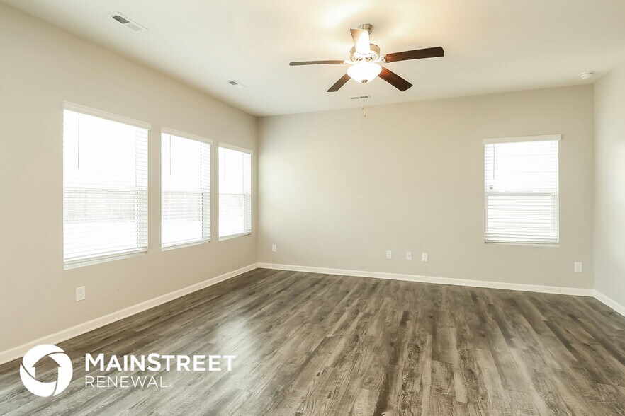 Building Photo - 13019 Joclaire Ct