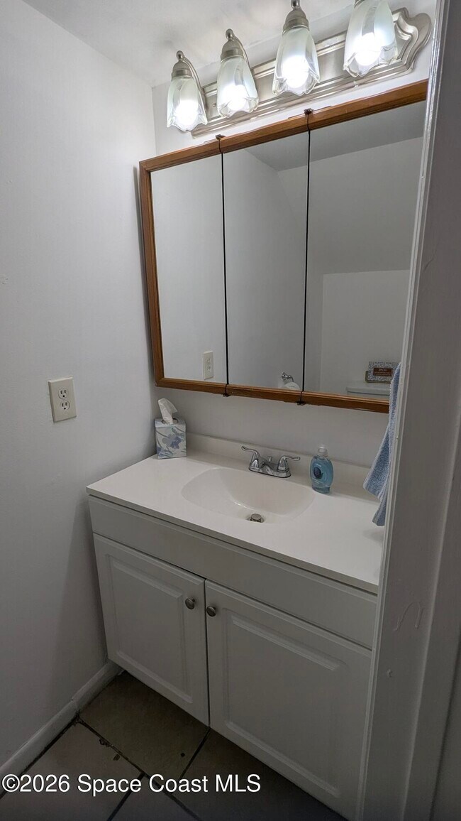 Building Photo - 174 San Juan Cir