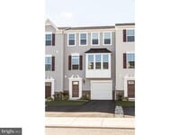 Building Photo - 103 Tulip Ln