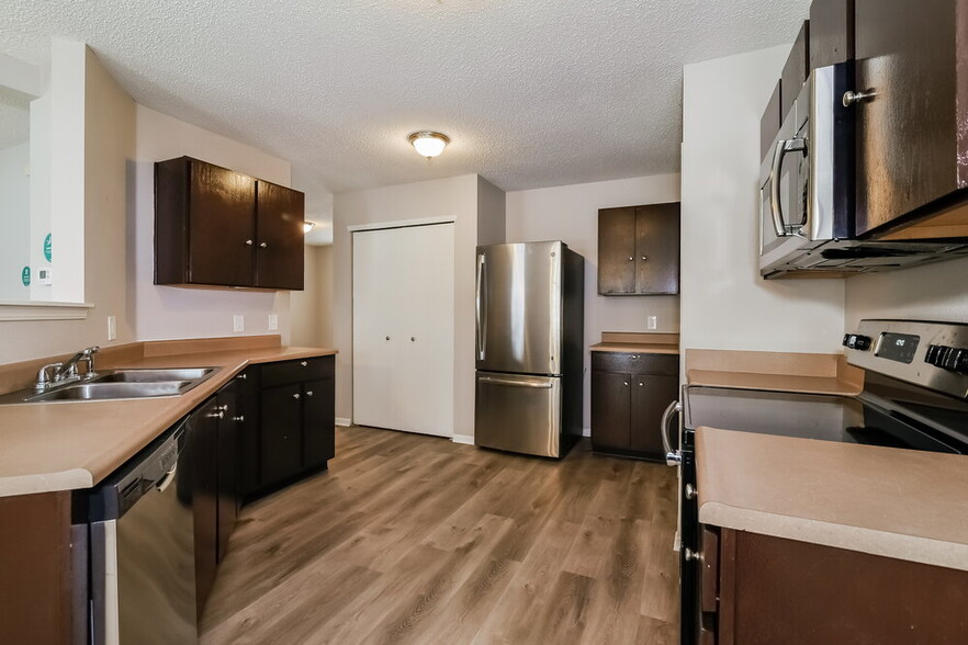 Building Photo - 7763 Amadeus Dr