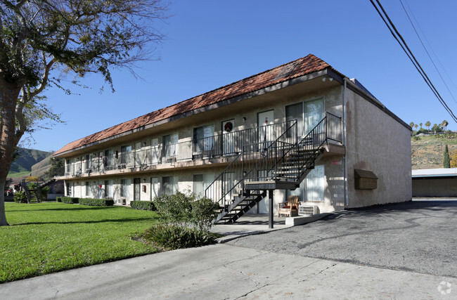 Primary Photo - Casa De Vista