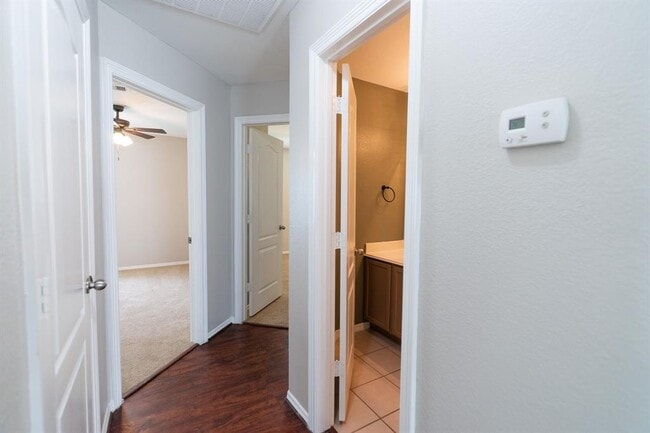 Building Photo - 1052 Windy Grove Ln