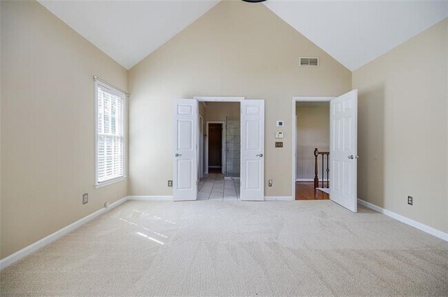 Building Photo - 715 Ullswater Cove