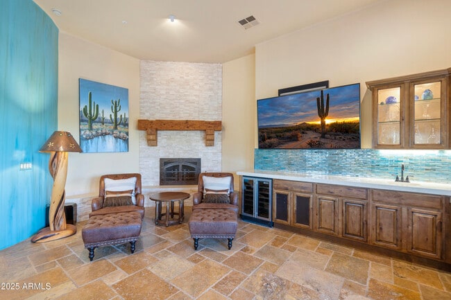 Building Photo - 5578 Fairway Trail