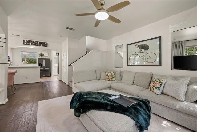 Building Photo - 8001 Caladium Dr