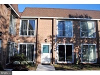 Building Photo - 316 Valley Forge Ct