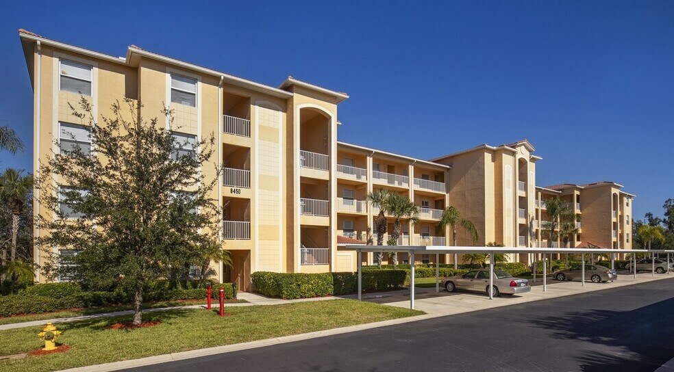 Building Photo - 8450 Kingbird Loop