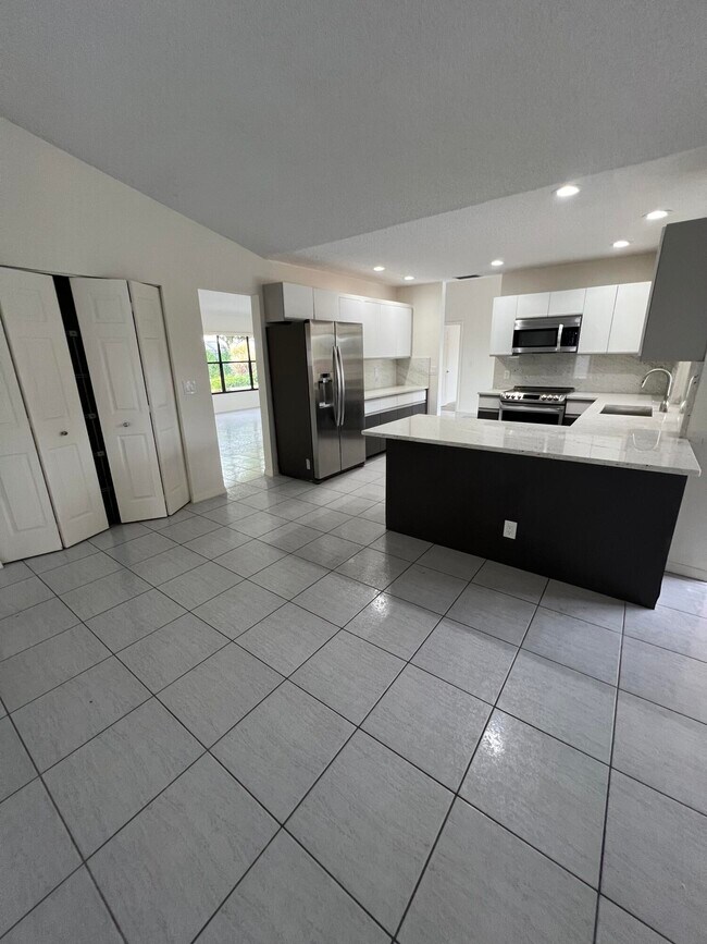 Building Photo - 23289 Lago Mar Cir