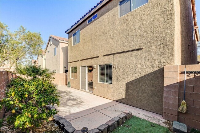 Building Photo - 9060 Candyland Ave