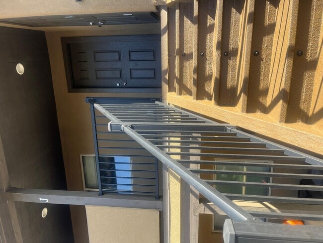 Building Photo - 357 Cliffs Pkwy