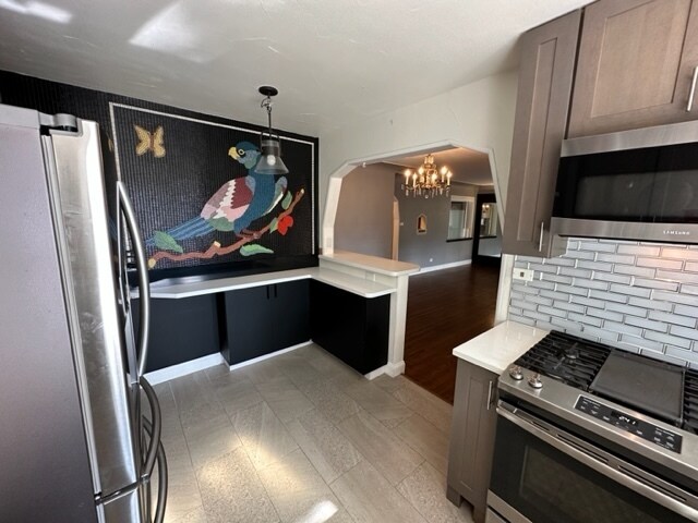 Building Photo - Upgraded 4 bedroom, 2 bath beauty in Englewood!