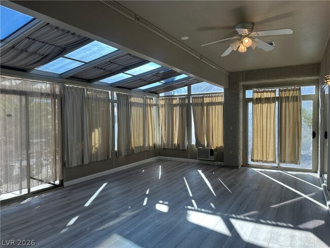 Building Photo - 2805 Foxtail Creek Ave