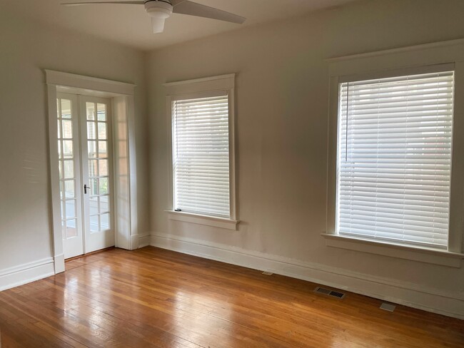 Master Bedroom - 3742 Harrison Blvd