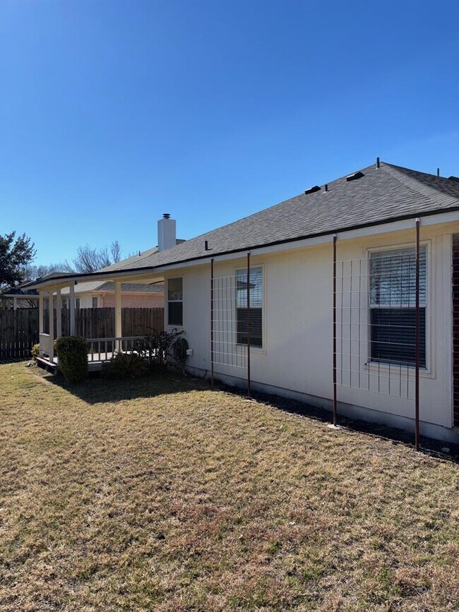 Building Photo - 1403 Haley Gray Dr