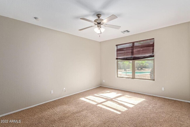 Building Photo - 15465 W Glenrosa Ave