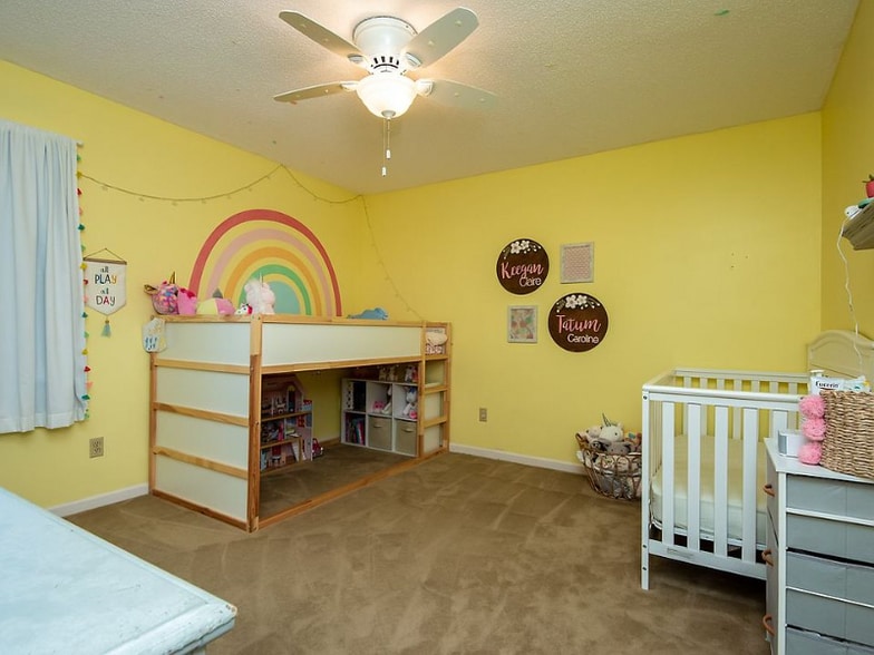 Building Photo - 410 Laura Ann Dr