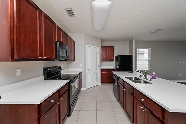 Building Photo - 3275 Bayou Bay Dr