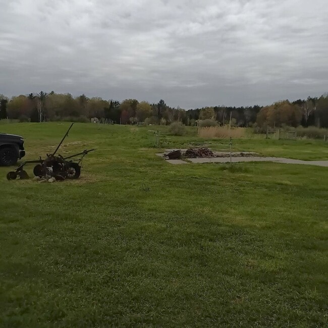 Building Photo - Private Country Living Near Fife Lake