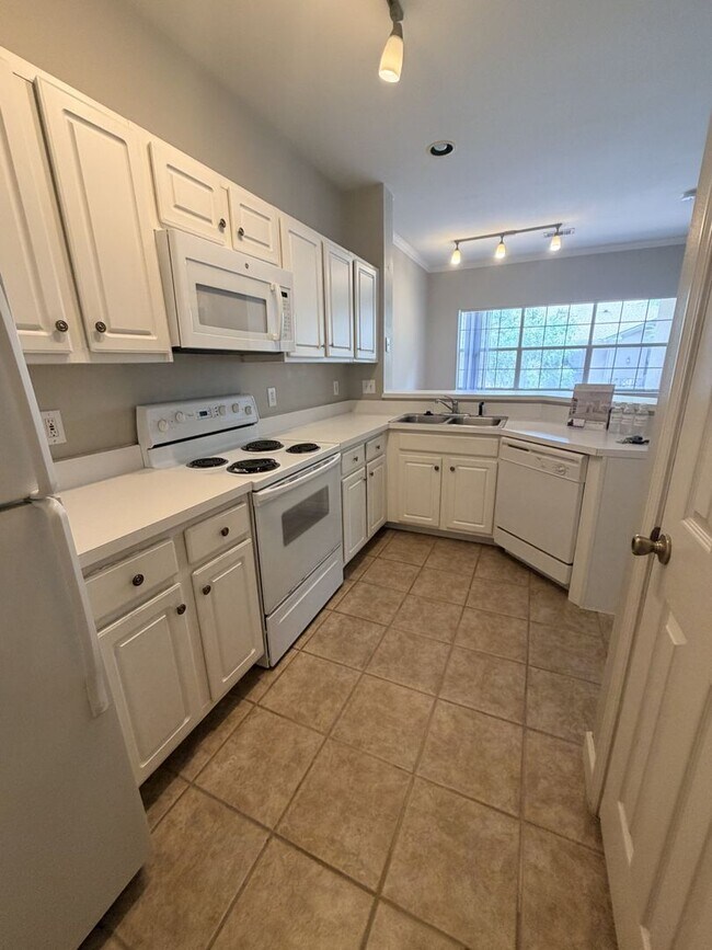Building Photo - One Bedroom Villa in The Preserve at Indigo Run