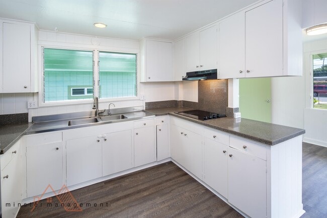 Building Photo - 106 N Kainalu Dr