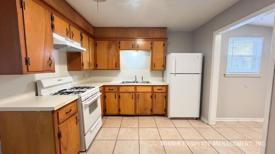 Building Photo - 4616 52nd St