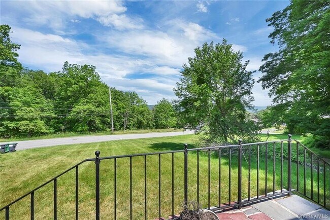 Building Photo - 7 Schunnemunk Rd