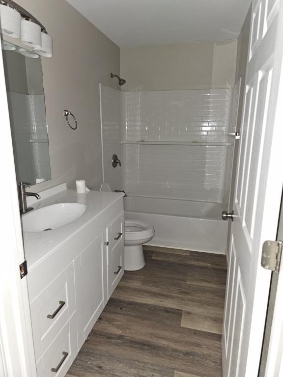 Building Photo - 4111 W 57th St