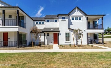 Building Photo - 11300 N Casa Dega Dr