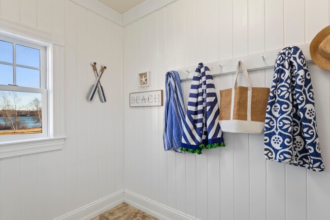 Building Photo - 35 Old Flds Wy