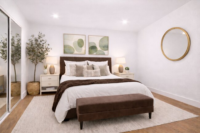 Building Photo - 11737 Courtleigh Dr