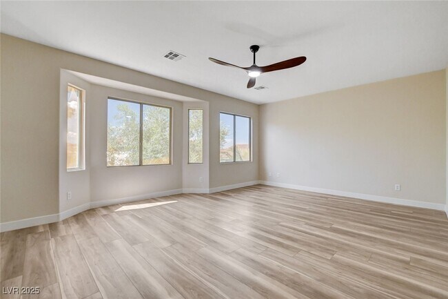 Building Photo - 177 Rocky Star St